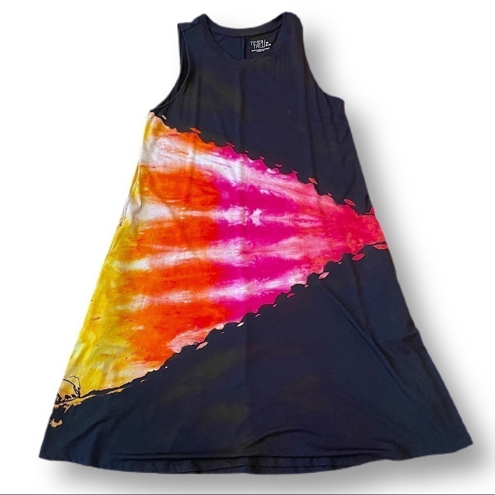 Fabulous rainbow reverse tie dye sleeveless dress with pockets M